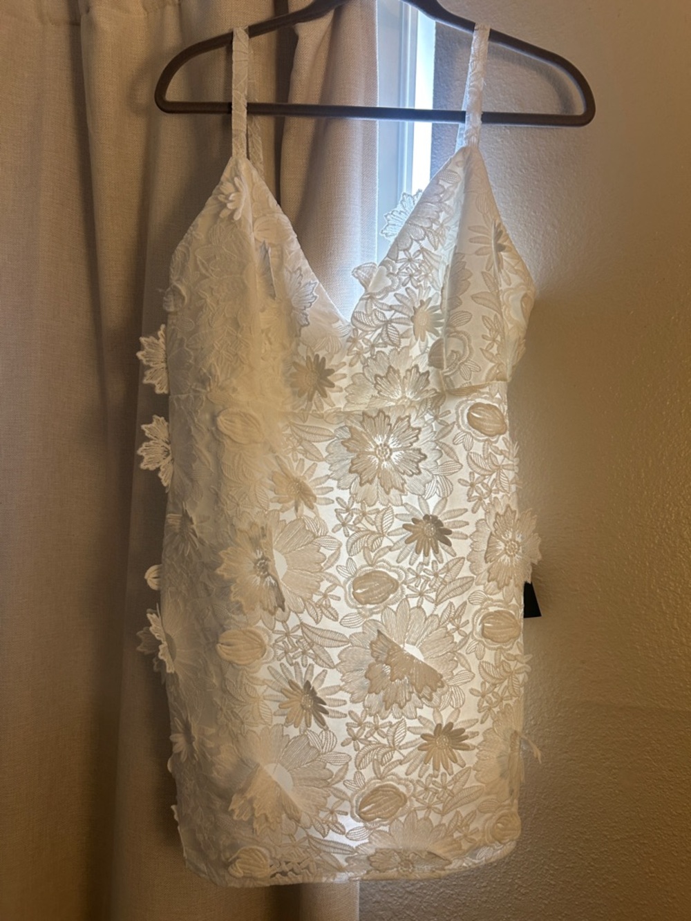 Lulus White Floral Lace V-Neck Mini Dress